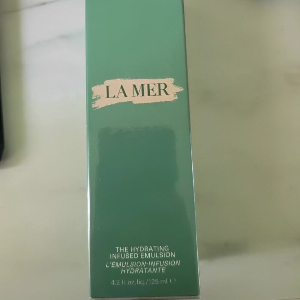 La Mer The Hydrating Infused Emulsion 4.2oz | Luxury Hydrating Lotion | New. - Picture 3 of 4
